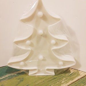 9 Inch Battery Operated Lighted Christmas Tree Light Décor